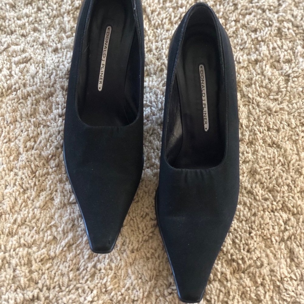 Donald J Pliner heels